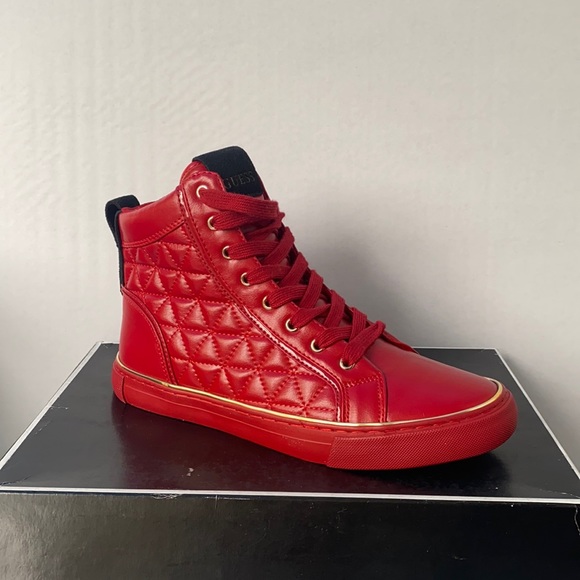 New GUESS Melo Quilted High-Top Sneakers - Picture 3 of 7